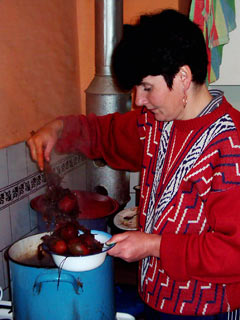 Pirostojs festse hagymahjjal Dsfalvn
